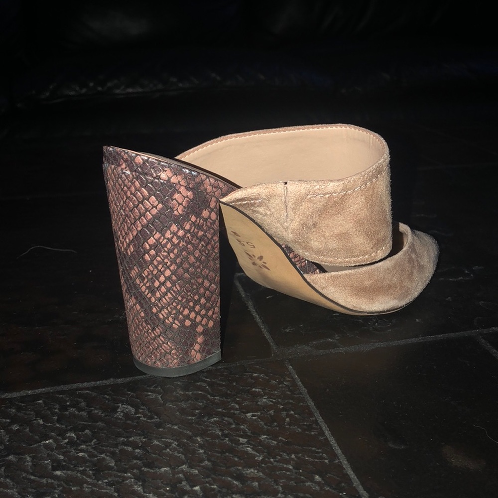 Shoes!!👡 - Picture 3 of 3